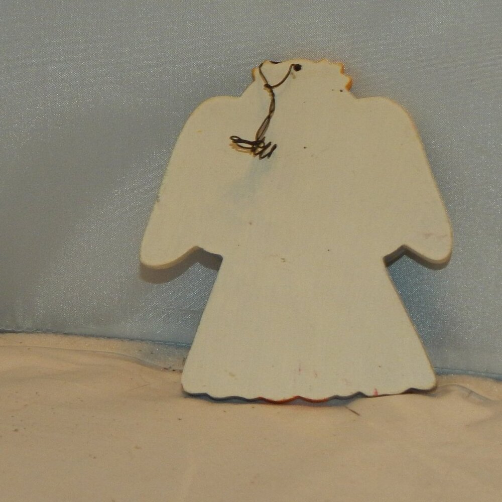 Vintage Primitive Country Wood Angel Christmas Ornament - 4" - Picture 2 of 2